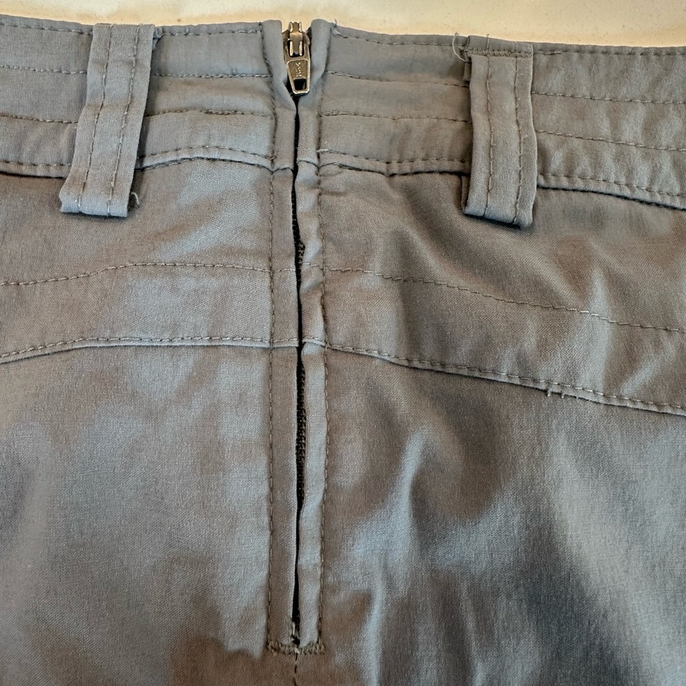 Women’s grey skirt with built-in shorts skort size S - Picture 6 of 10